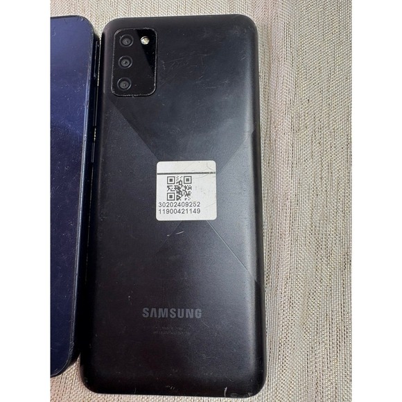 Samsung bundle of phones (parts) - Picture 4 of 5